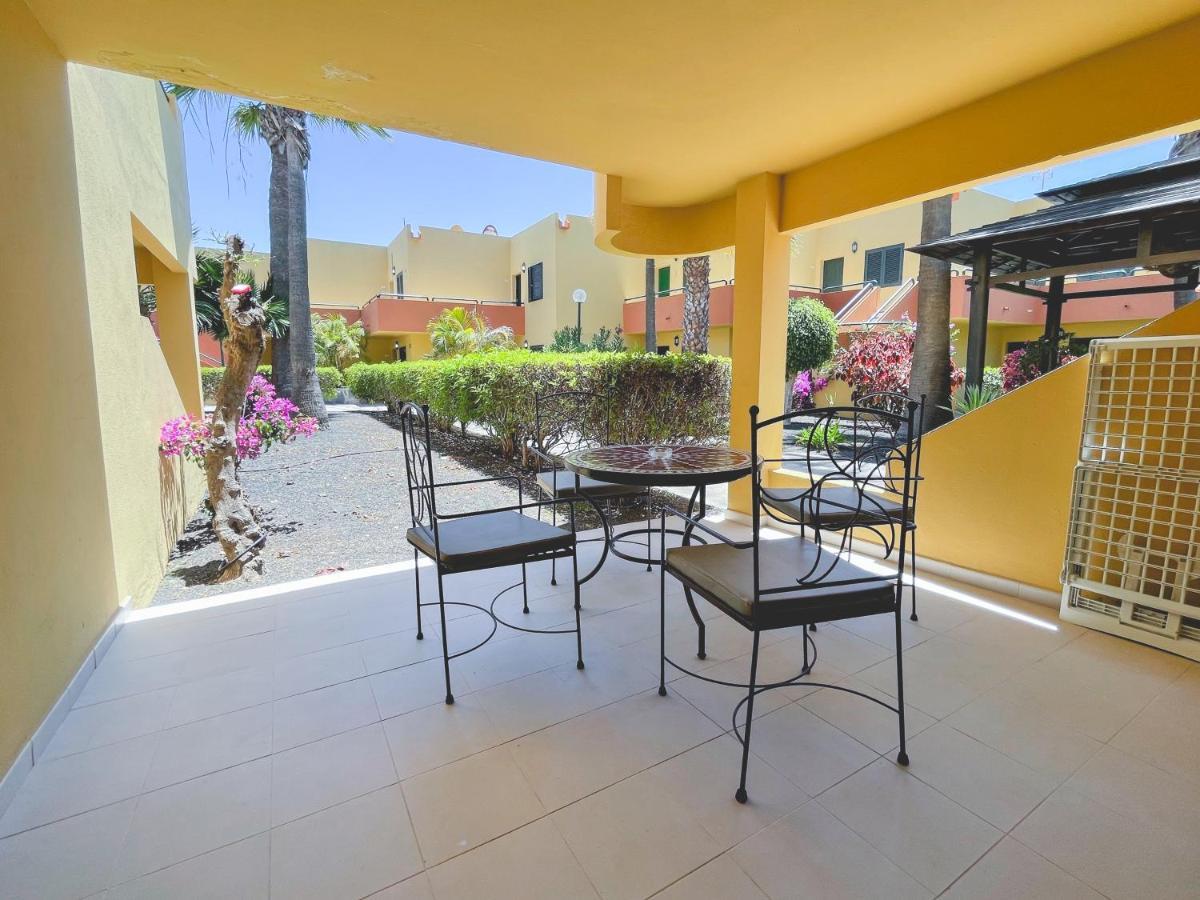 Seaside Apartment Corralejo : A Cozy Holiday Home In A Peaceful Well Located Green Complex エクステリア 写真